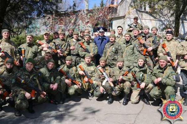 На малую Родину из зоны АТО возвращается сводный отряд львовских правоохранителей На малую Родину из зоны АТО возвращается сводный отряд львовских правоохранителей