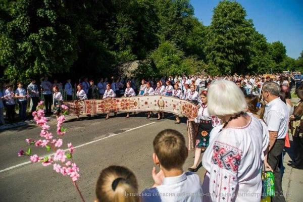 Состоялся официальный визит делегации Луганской области на Черкасчину Состоялся официальный визит делегации Луганской области на Черкасчину