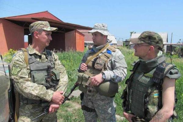 На передовой младшие командиры становятся опытнее и профессиональнее