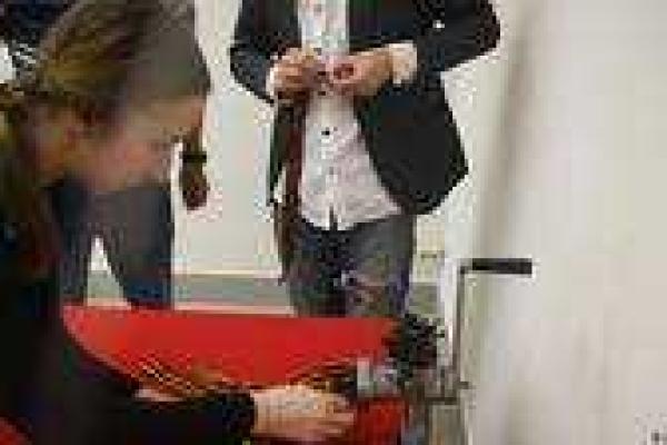 Московская полиция устроила погром в галерее альтернативного искусства