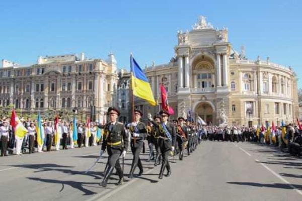 В Одессе торжественно открыта Стена Героев В Одессе торжественно открыта Стена Героев