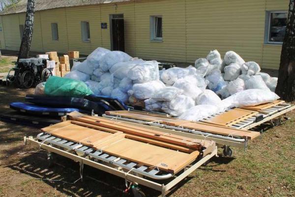 На Житомирщине десантники получили от благотворителей медицинское оборудование На Житомирщине десантники получили от благотворителей медицинское оборудование