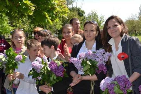 Для ветеранов Одессы организовали праздничный обед и звучали мелодии военных лет