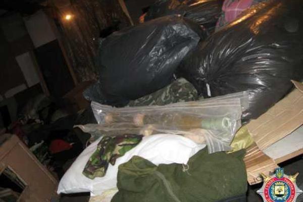 На Донетчине обнаружен очередной склад оружия и боеприпасов