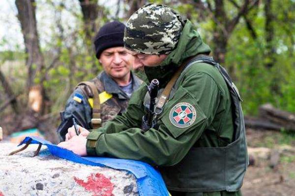 Отец и сын из Лисичанска ушли на войну, оставив за старшего в доме шестилетнего внука