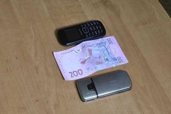 Злоумышленники, напавшие на харьковского таксиста, задержаны по "горячим" следам Злоумышленники, напавшие на харьковского таксиста, задержаны по "горячим" следам