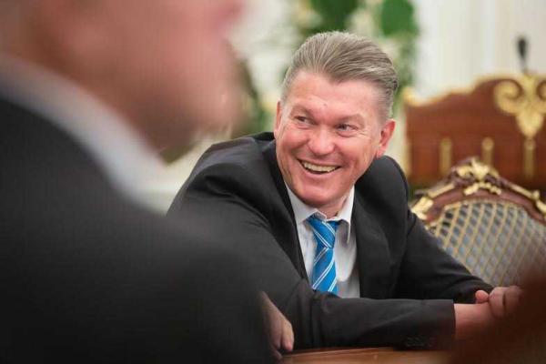 Президент поздравил "Динамо" Киев" с победой в финале Суперкубка УЕФА Президент поздравил "Динамо" Киев" с победой в финале Суперкубка УЕФА