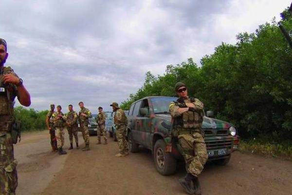 Удачная охота: бойцы батальона "Святая Мария" обезвредили ДРГ противника, одного удалось взять живым
