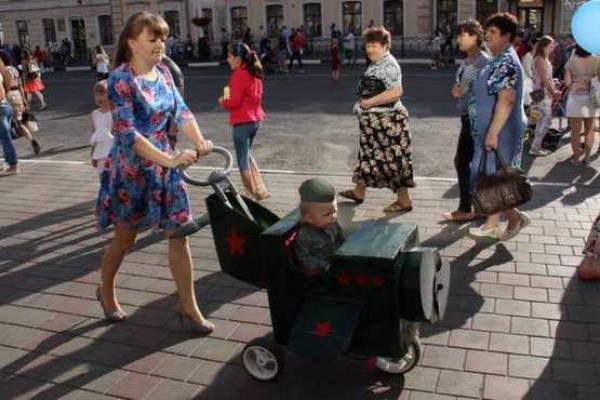 Блогер: В День города в Тамбове патриотизм извергался и фонтанировал... Блогер: В День города в Тамбове патриотизм извергался и фонтанировал...