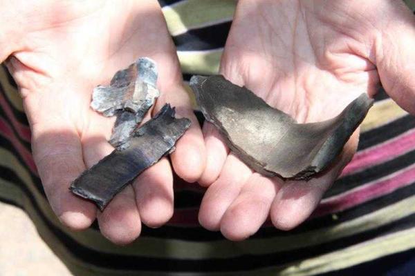 Военные журналисты побывали в "зачищенной" Марьинке: фоторепортаж