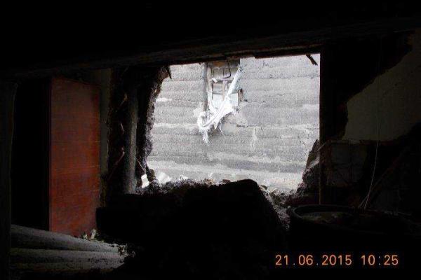 Боевики не скрываясь цинично бьют из тяжелого вооружения Боевики не скрываясь цинично бьют из тяжелого вооружения