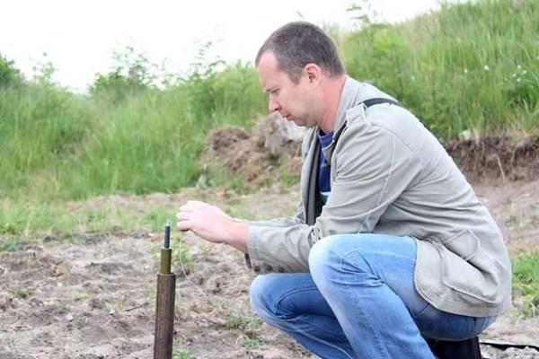 Военные специалисты провели испытание новой мины "Вспышка-1" Военные специалисты провели испытание новой мины "Вспышка-1"
