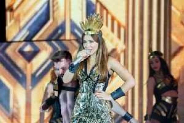 Ани Лорак провела гастроли по Беларуси и посетила Россию Ани Лорак провела гастроли по Беларуси и посетила Россию