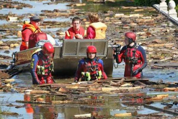 Шокирующая фотоподборка: трагические последствия наводнения в Тбилиси