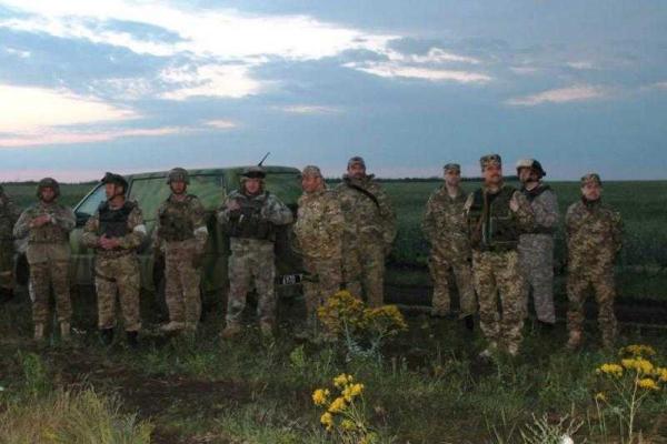 Под Николаевом продолжаются военные учения ВДВ ВСУ