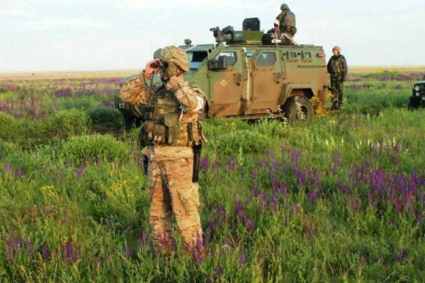 Под Николаевом продолжаются военные учения ВДВ ВСУ