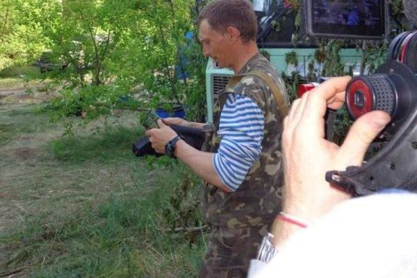 Фотоальбом: будни журналистов в зоне АТО Фотоальбом: будни журналистов в зоне АТО