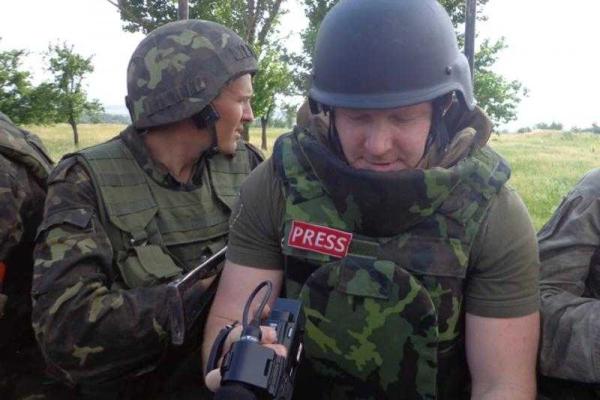 Фотоальбом: будни журналистов в зоне АТО