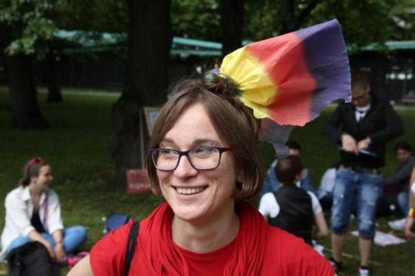 В центре Риги представители сексуальных меньшинствна провели гей-парад