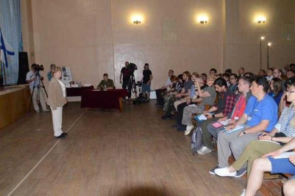 В Крыму готовят "боевых" журналистов