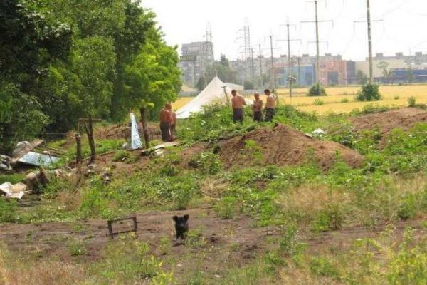 Руководство Нацгвардии и волонтеры помогли бойцам пострадавшего от непогоды блокпоста в Мариуполе 