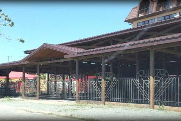 Жители оккупированного Крыма с тоской вспоминают "бендеровскую" толчею... Жители оккупированного Крыма с тоской вспоминают "бендеровскую" толчею...