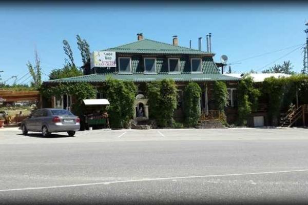 Жители оккупированного Крыма с тоской вспоминают "бендеровскую" толчею... Жители оккупированного Крыма с тоской вспоминают "бендеровскую" толчею...