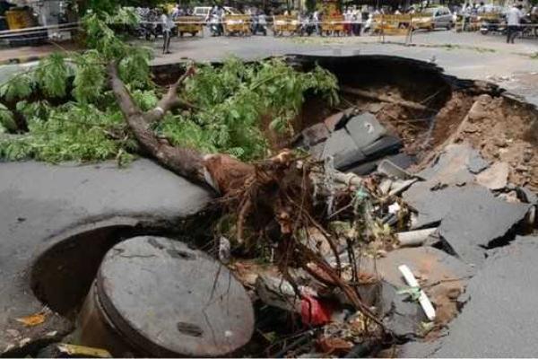 В Индии произошло самое сильное наводнение за последние 90 лет В Индии произошло самое сильное наводнение за последние 90 лет