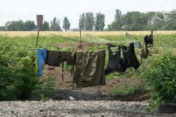 Руководство Нацгвардии и волонтеры помогли бойцам пострадавшего от непогоды блокпоста в Мариуполе 