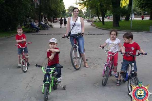 Женщины-милиционеры с детьми с Донетчины побывали на отдыхе в городе Трускавец Женщины-милиционеры с детьми с Донетчины побывали на отдыхе в городе Трускавец