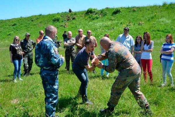 Журналисты Тернопольщины соревновались за звание лучшего стрелка Журналисты Тернопольщины соревновались за звание лучшего стрелка