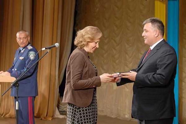 Аваков вручил награды защитникам Украины 