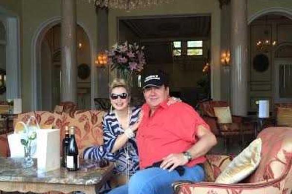 Стас Садальский питает нежные чувства к Лене Лениной Стас Садальский питает нежные чувства к Лене Лениной