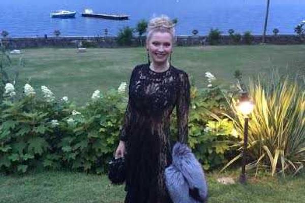 Стас Садальский питает нежные чувства к Лене Лениной Стас Садальский питает нежные чувства к Лене Лениной