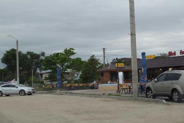 Пляжи и кафе Феодосии с тоской вспоминают "дооккупационные" курортные сезоны