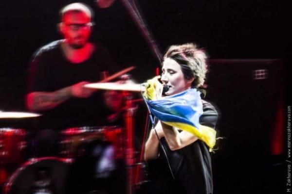 Фоторепортаж: концерт Земфиры в Тбилиси