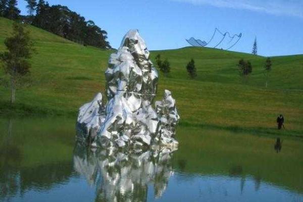 Ферма Гиббса: гигантские скульптуры под открытым небом