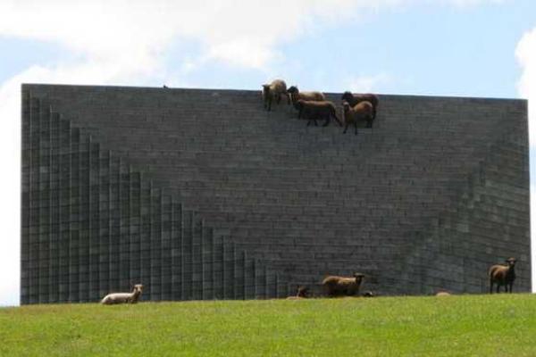 Ферма Гиббса: гигантские скульптуры под открытым небом