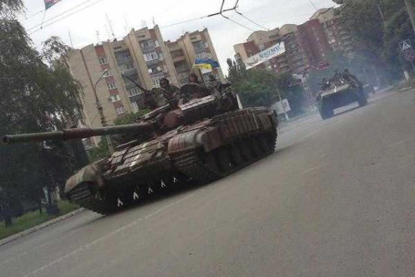 Фоторепортаж: Славянск освобожденный, фото города после оккупации Фоторепортаж: Славянск освобожденный, фото города после оккупации