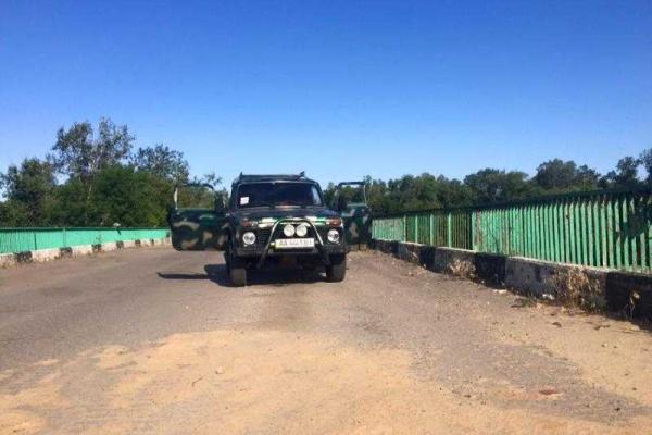 Бывший лидер "Автомайдана", воюющий в зоне АТО: режим тишины не мешает "охоте" боевиков 