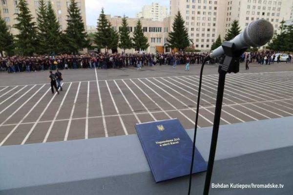 Фотоальбом: Репетиция выпускного новой патрульной полиции  Фотоальбом: Репетиция выпускного новой патрульной полиции