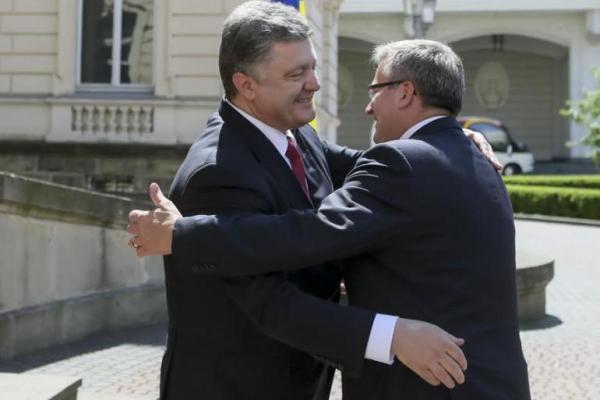 Фотоальбом: рабочий визит Петра Порошенко на Львовщину Фотоальбом: рабочий визит Петра Порошенко на Львовщину