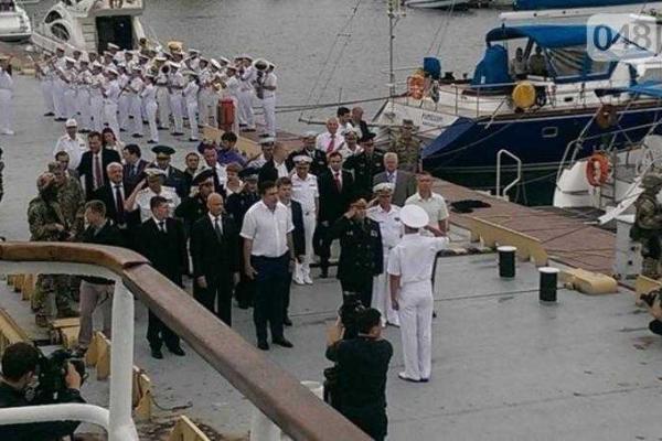 Торжества в Одессе: город отмечает День Военно-морских сил Украины Торжества в Одессе: город отмечает День Военно-морских сил Украины