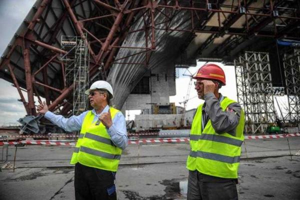 Фотоотчет: Рабочая поездка Арсения Яценюка на Чернобыльскую АЭС