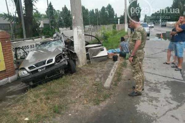 В смертельном ДТП в Мариуполе погиб водитель автомобиля "Дэу" В смертельном ДТП в Мариуполе погиб водитель автомобиля "Дэу"