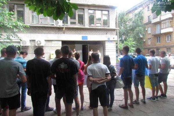 По решению мариупольского суда боец батальона "Торнадо" останется под стражей до 15 июля