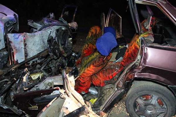 Ужасное ДТП на Винничине: в кровавом месиве погибли 4 человека Ужасное ДТП на Винничине: в кровавом месиве погибли 4 человека