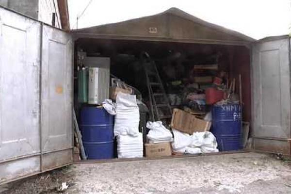 "Правоохранители ЛНР" решили раскулачить обнаглевшего ополченца-мародера "Правоохранители ЛНР" решили раскулачить обнаглевшего ополченца-мародера