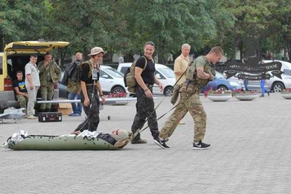 В Днепропетровске проходит съезд волонтеров со всей Украины В Днепропетровске проходит съезд волонтеров со всей Украины