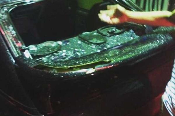 На головы жителей юга России обрушился град невероятных размеров На головы жителей юга России обрушился град невероятных размеров